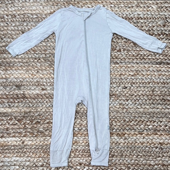 Kyte BABY Other - Kyte Baby Zippered Romper
